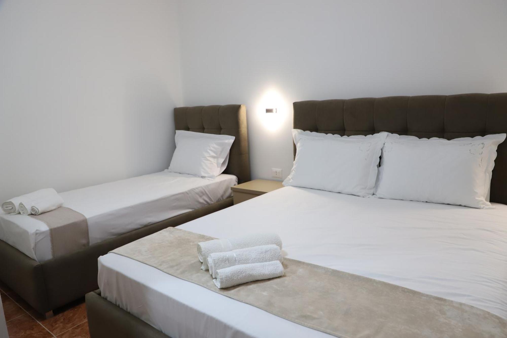 Guesthouse Kazazi Berat Kültér fotó